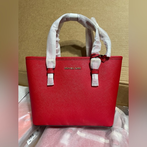 Michael Kors Jet Set Travel Extra-Small Saffiar
Leather Top-Zip Tote Bag #boxE9+ - Picture 2 of 10